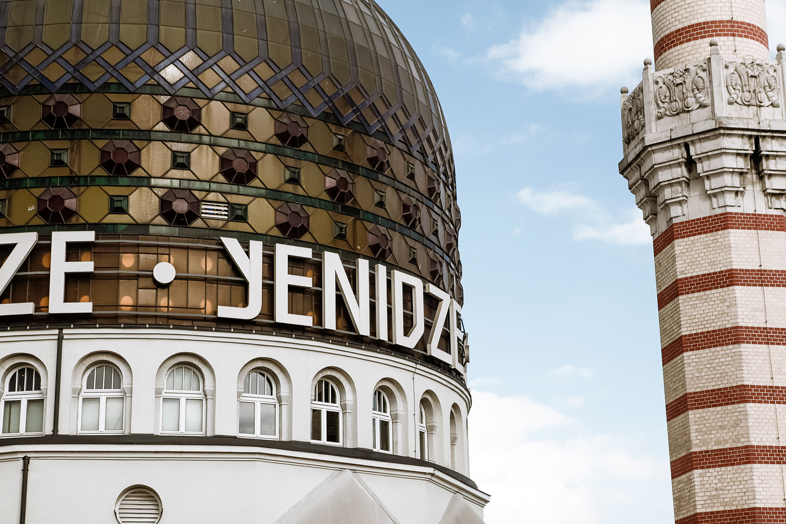 Die Yenidze jetzt auch auf Facebook